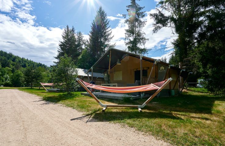 Camping De Vaubarlet - Safarizelte Auvergne