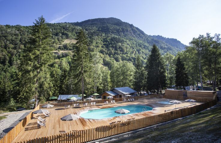 Huttopia Bozel en Vanoise – Glamping Savoyen