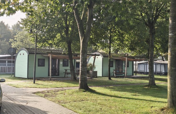 Freizeitpark am Emsdeich - Lodges und Schlaffässer in Ostfriesland