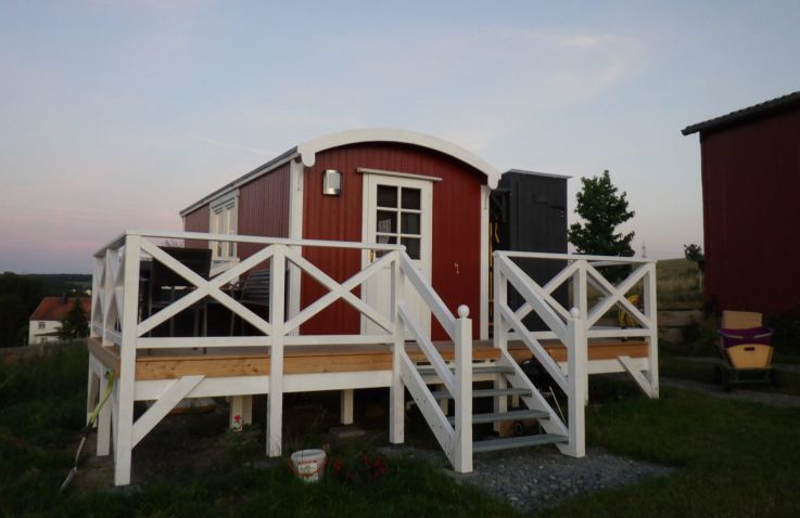 Auszeithof Ferienwohnungen - Schäferwagen in Niederfrohna