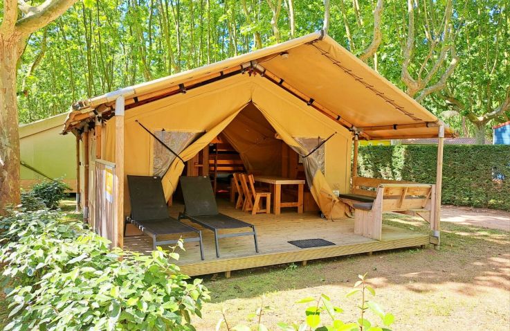 Camping Village Lago Maggiore - Lodgezelte und Mobilheime in Dormelletto