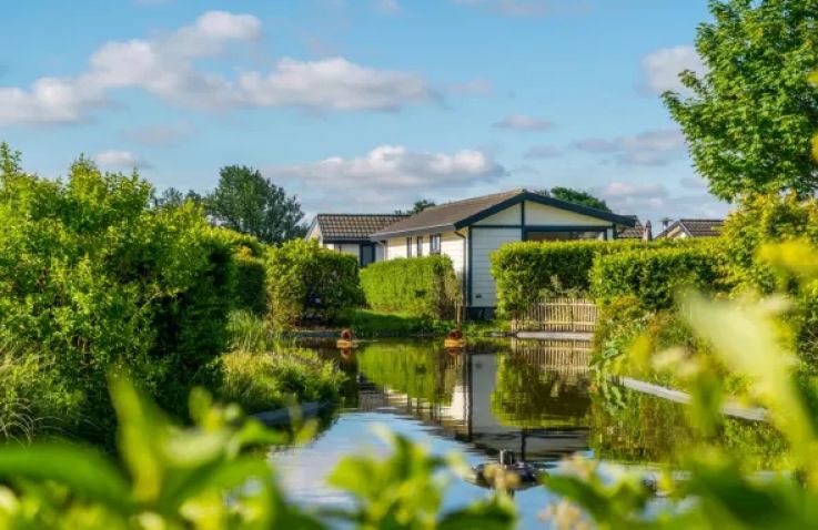 De Woudhoeve - Chalets & Ferienh&auml;user in Holland