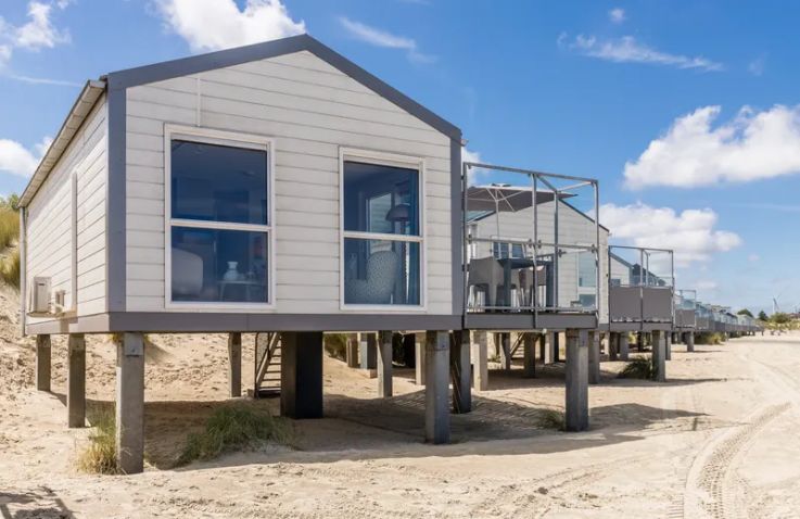 Landal Beach Resort - Strandhaus in Zeeland